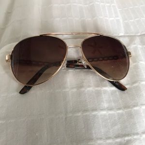 Gold aviator sunglasses